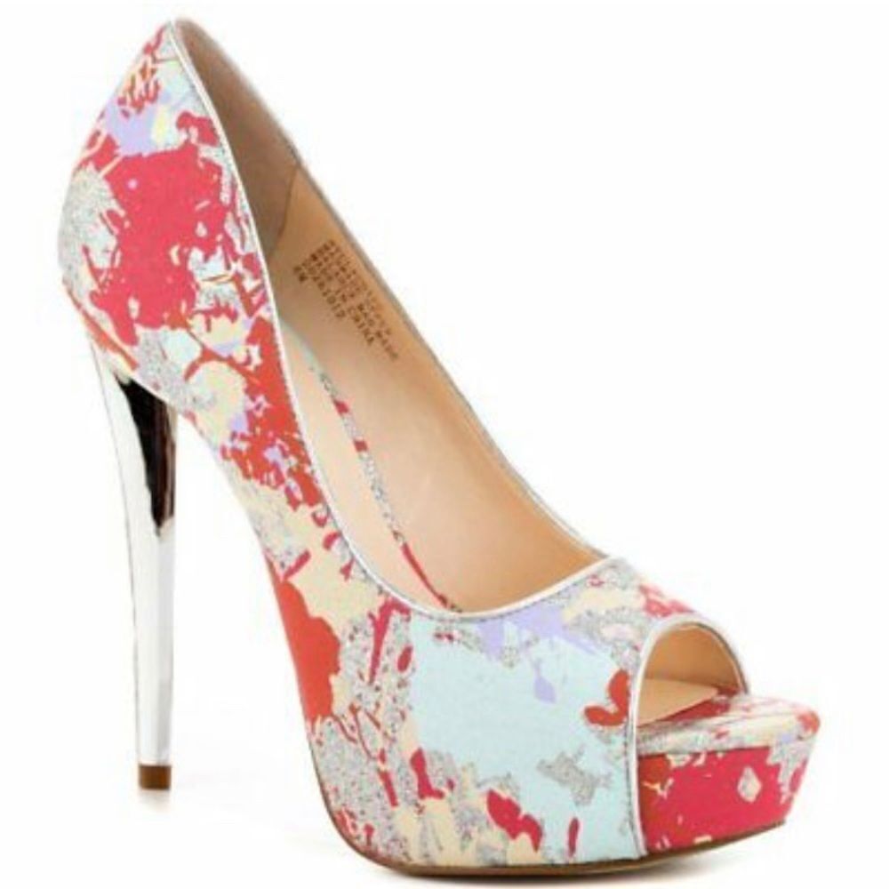 BOUTIQUE 9 CLAUDIUS Multi Glitter Platform Pump - Size 7.5